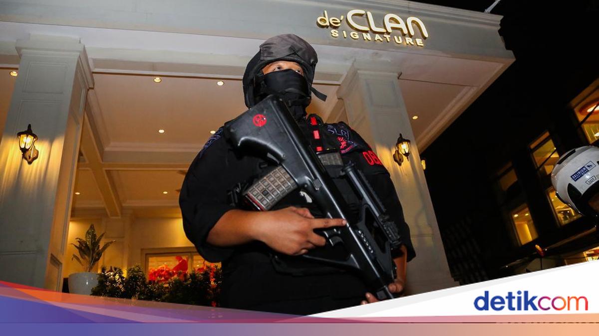 One Stroke, Three Corruption Cases Surpassed