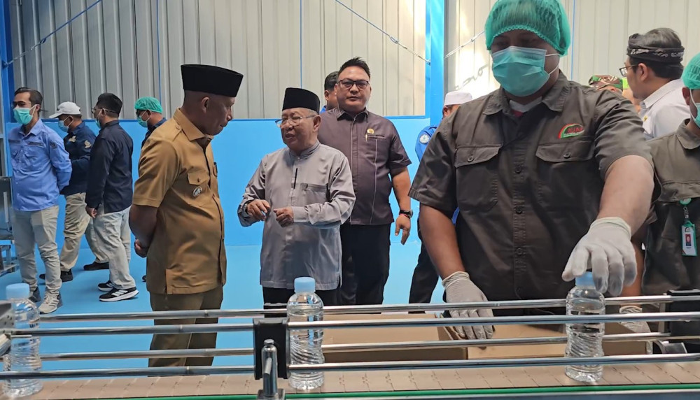 Bulungan Regency Government Launches 'Kayanku' Bottled Mineral Water