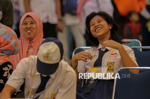 Hundreds of Students Begin Orientation at 'Sekolah Rakyat', Starting Academic Year with Hope