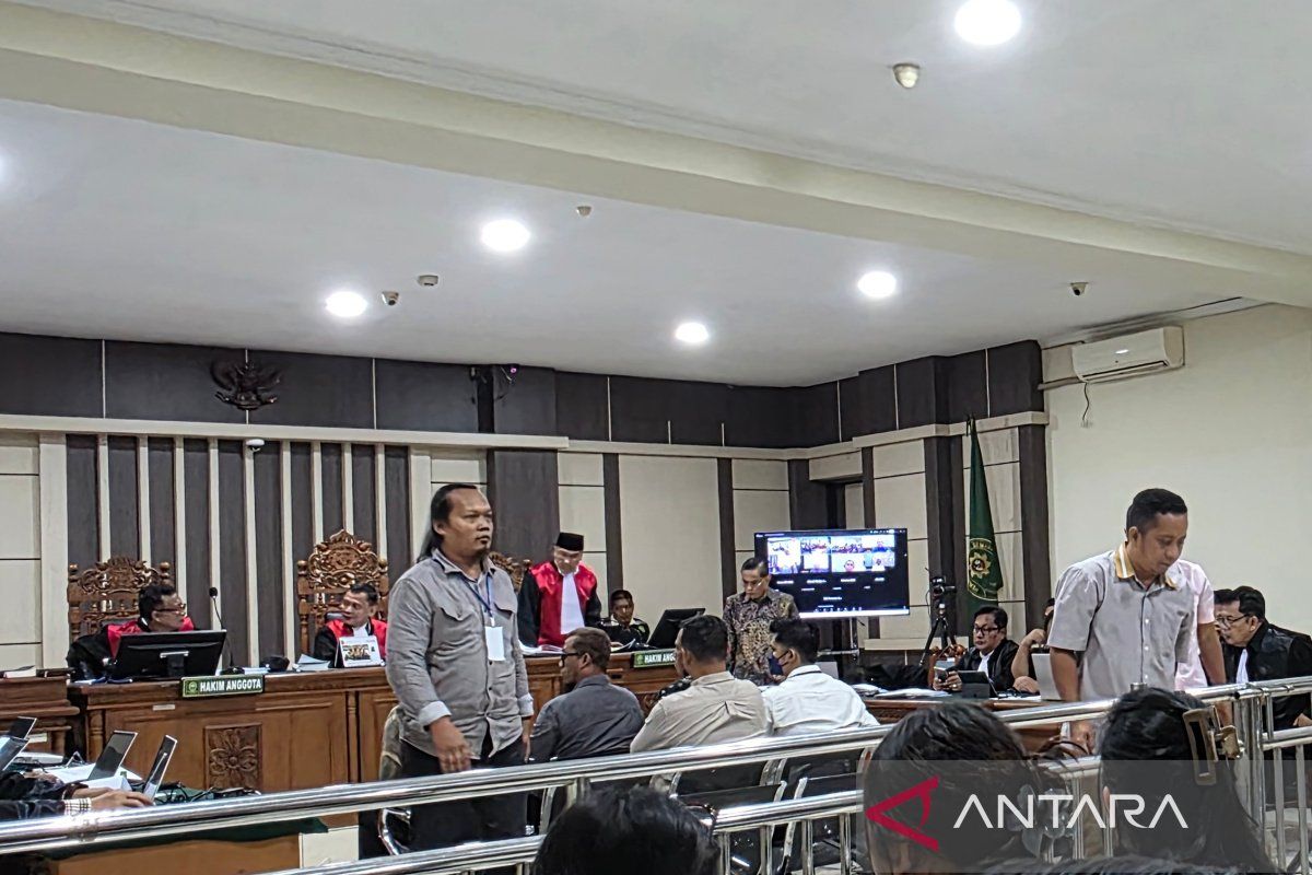 Witness in Pati Regent Corruption Case Claims Intimidation During KPK Questioning