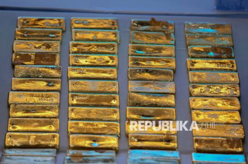Police Remain Tight-Lipped on Owner of 74 kg of Gold Found at Febrie's House