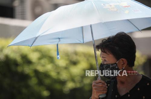 WHO Warns Heatwaves Can Be Deadly, Here's How to Protect Yourself