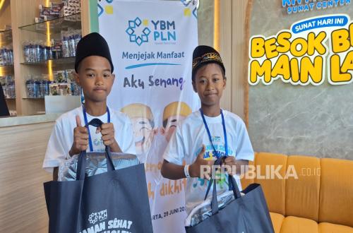 PLN Yogyakarta's Zakat Programme Provides Free Circumcision for 51 Children