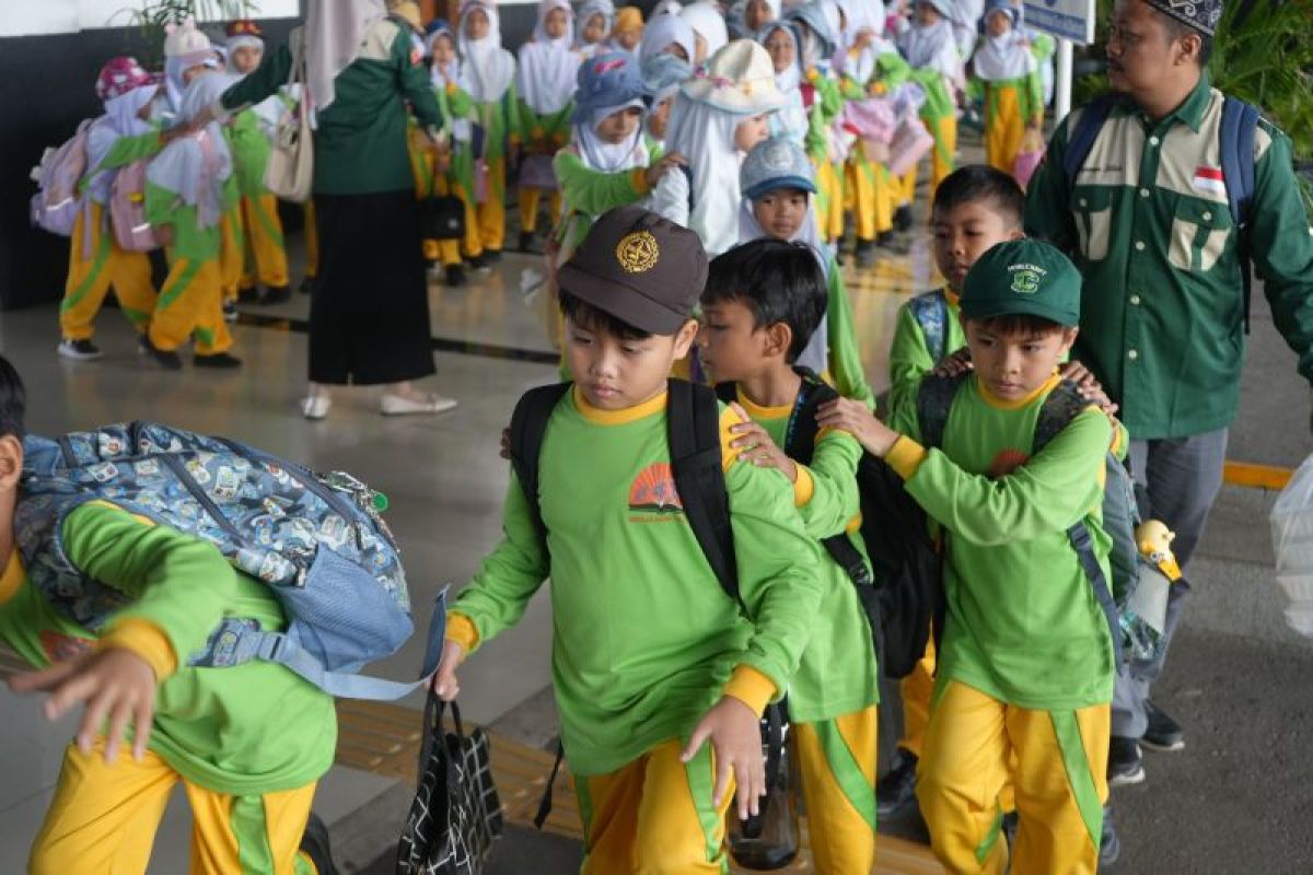 KAI West Sumatra enhances facilities for women, children, and disabled passengers