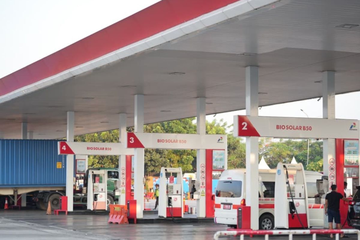 After B50: Reorganising national logistics