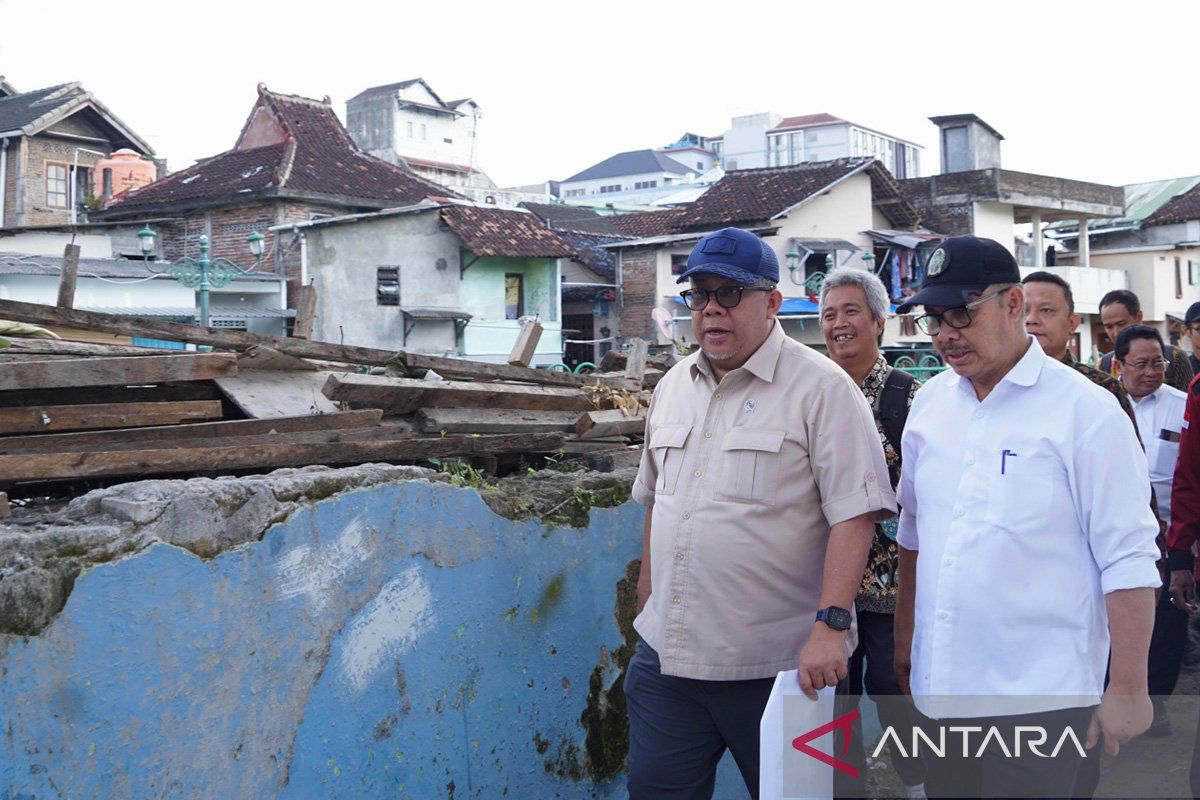 Deputy Minister of Housing and DIY Governor Discuss President's Urban Planning Vision