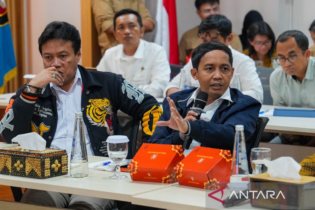 Forestry Minister Strengthens Governance and Prevention to Reduce Forest and Land Fires