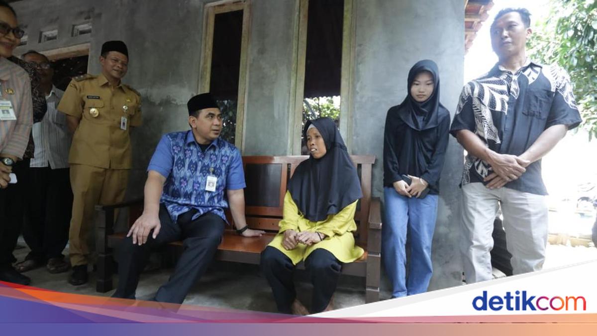 Sailah's Story: From Dirt Floor to Decent Home Thanks to Central Java Provincial Government Assistance
