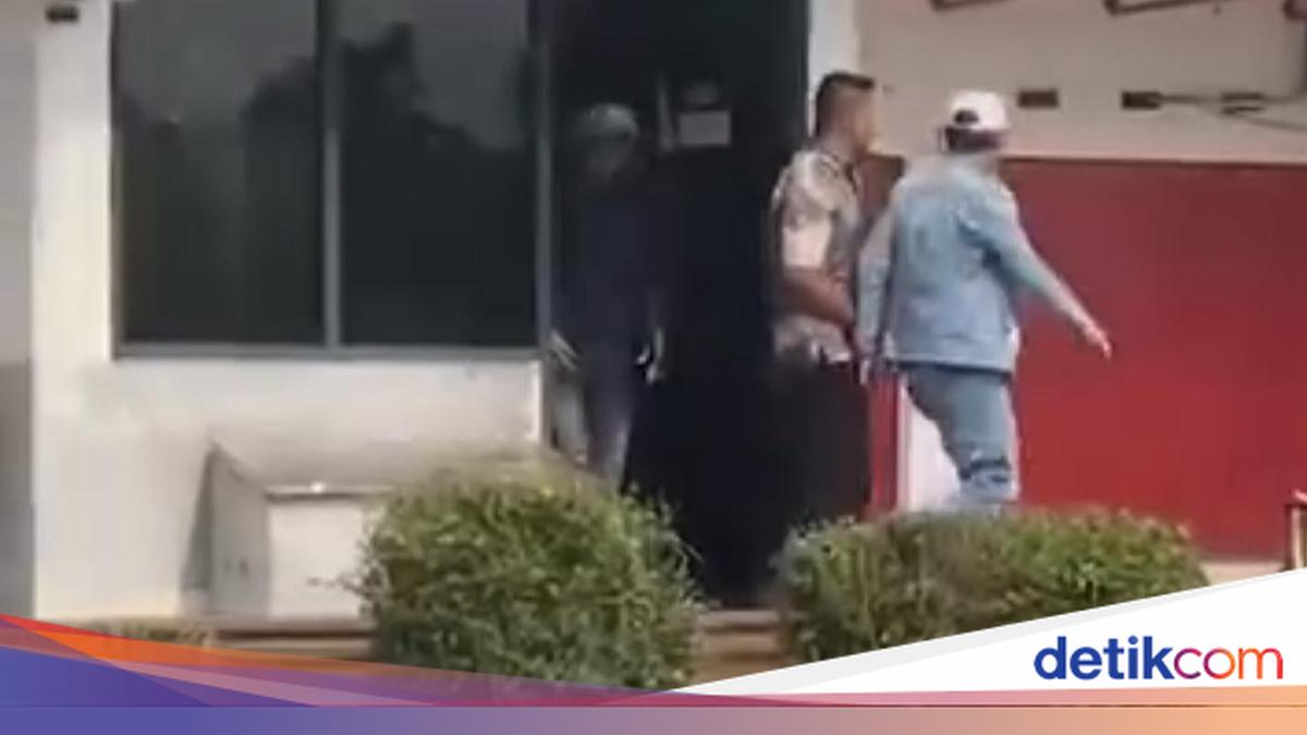 Three Men Assault Railway Crossing Guard After Being Reprimanded for Breaking Through Barrier