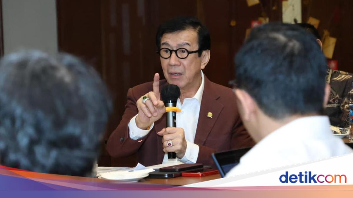 MPR Study Body Discusses Strengthening People's Sovereignty with Academics