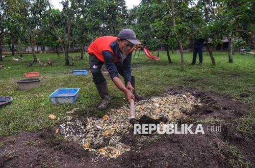 Central Java Environment Chief Urges Citizens to Process Free Meal Waste Instead of Sending It to Landfills