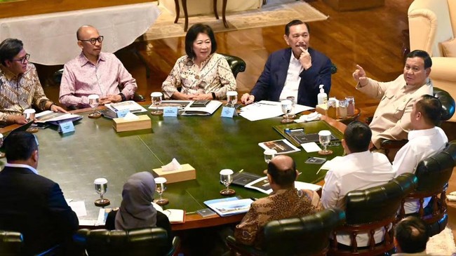 Prabowo Summons Luhut and Chatib Basri to Hambalang: Here's What Was Discussed