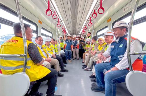 Pramono Inspects LRT Construction, Waskita Karya Guarantees On-Time Completion