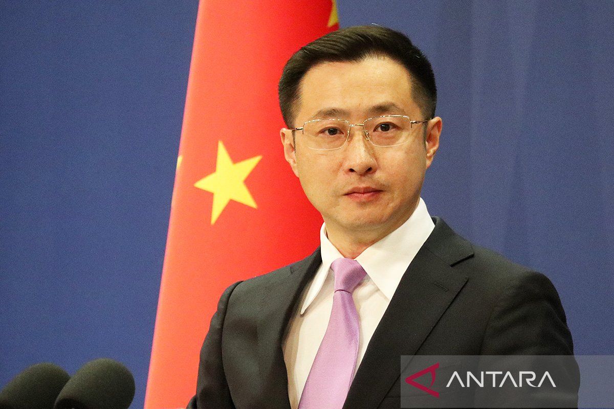 China Urges Respect for Rights of Nations Around Strait of Hormuz