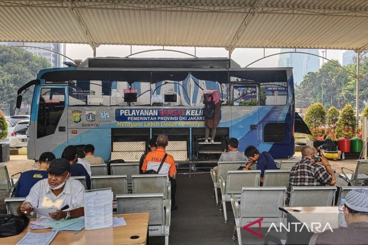 Mobile Samsat Outlets Available Across 14 Jadetabek Locations on Wednesday