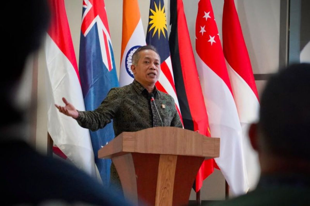 Indonesia taps village cooperatives to boost sugar industry growth