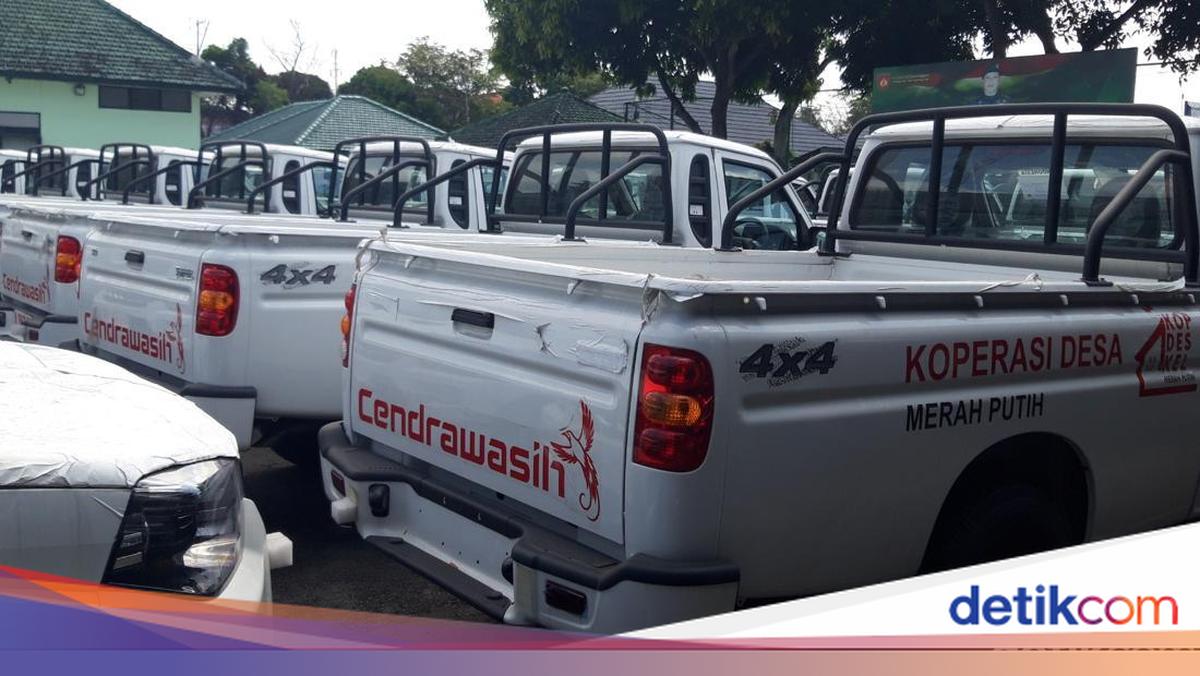 Procurement of 'Red and White' Village Cooperative Pickups Allegedly Marked Up by up to Rp 69 Million per Unit