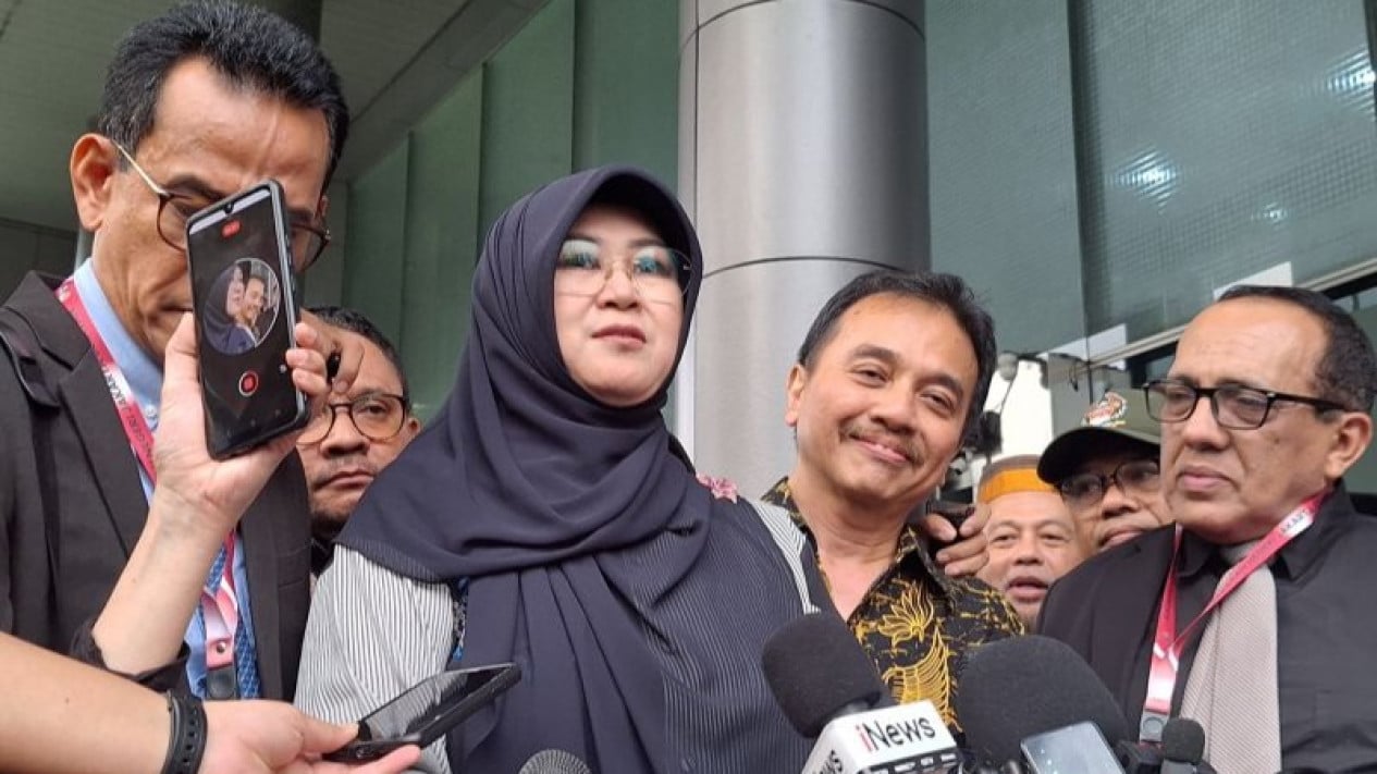 Roy Suryo and Dr Tifa Deny Rift Over Jokowi Diploma Case, Claim They Are 'Saving Themselves'