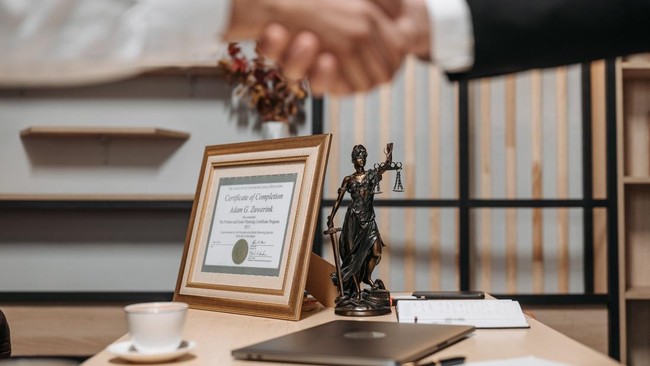 New Regulation: Notaries Moving to Jakarta Face Rp 500 Million Fee