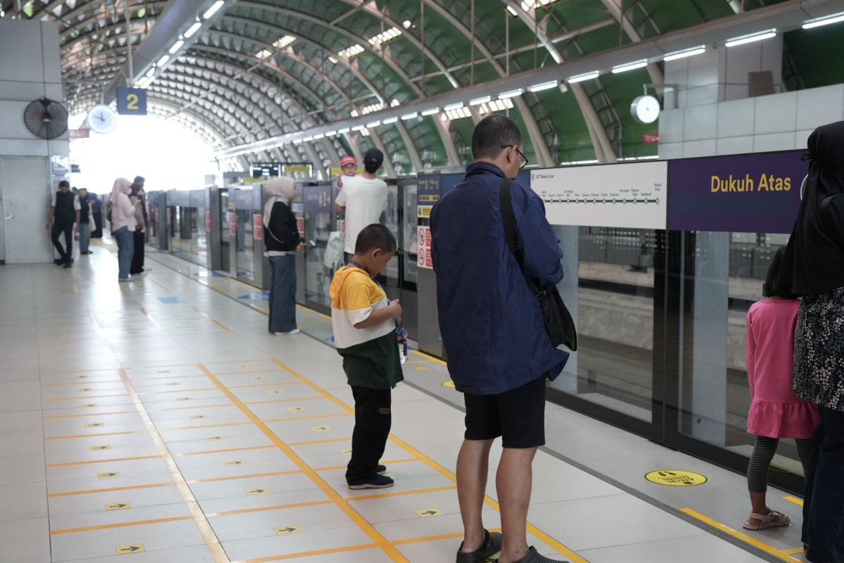 User Safety on LRT Jabodebek: Why Simple Habits Should Not Be Ignored
