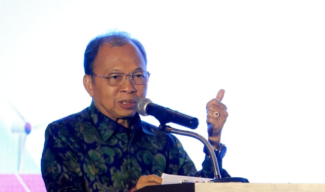 Bali Governor Targets Fossil Fuel-Free Province, Bets on Solar Power