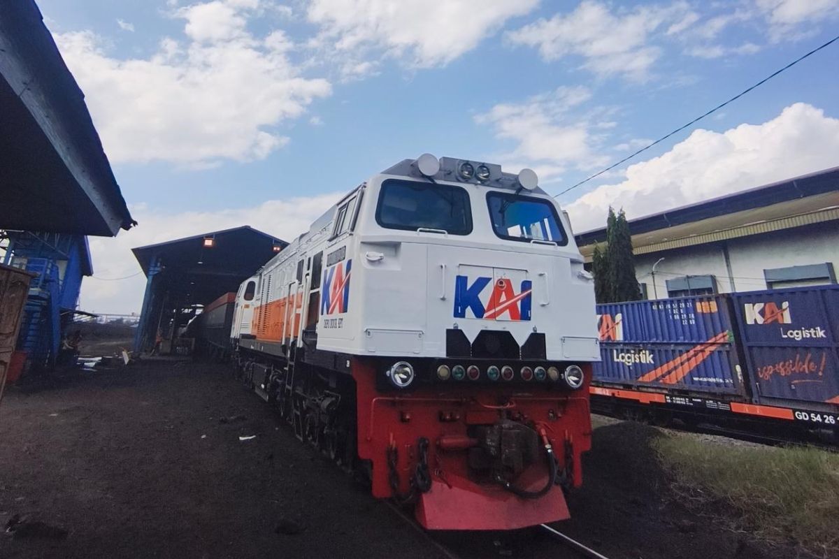 Barapati Switching Train Boosts Coal Logistics Efficiency in South Sumatra