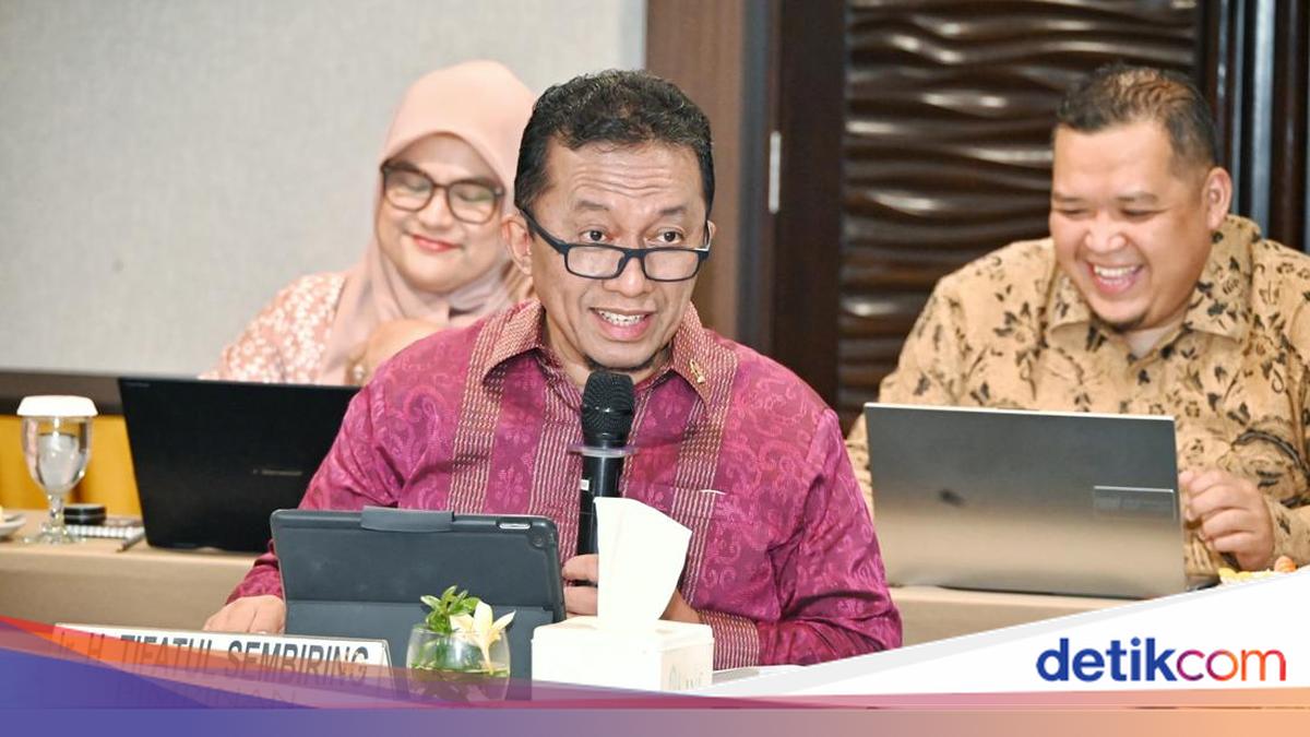 MPR Holds FGD in Padang, Discusses Constitutional Amendment and Economic Justice