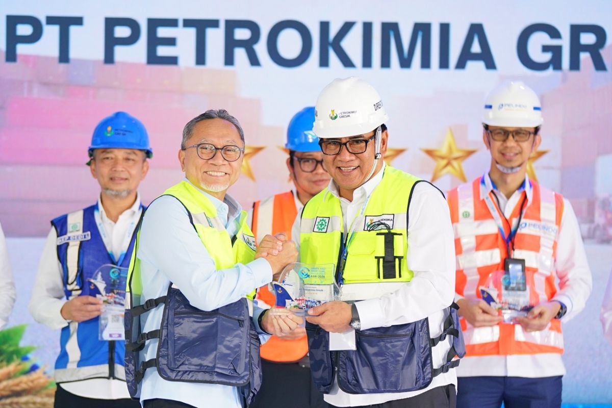 Petrokimia Gresik's TUKS Wins Best Port Award from GSPI ASRI