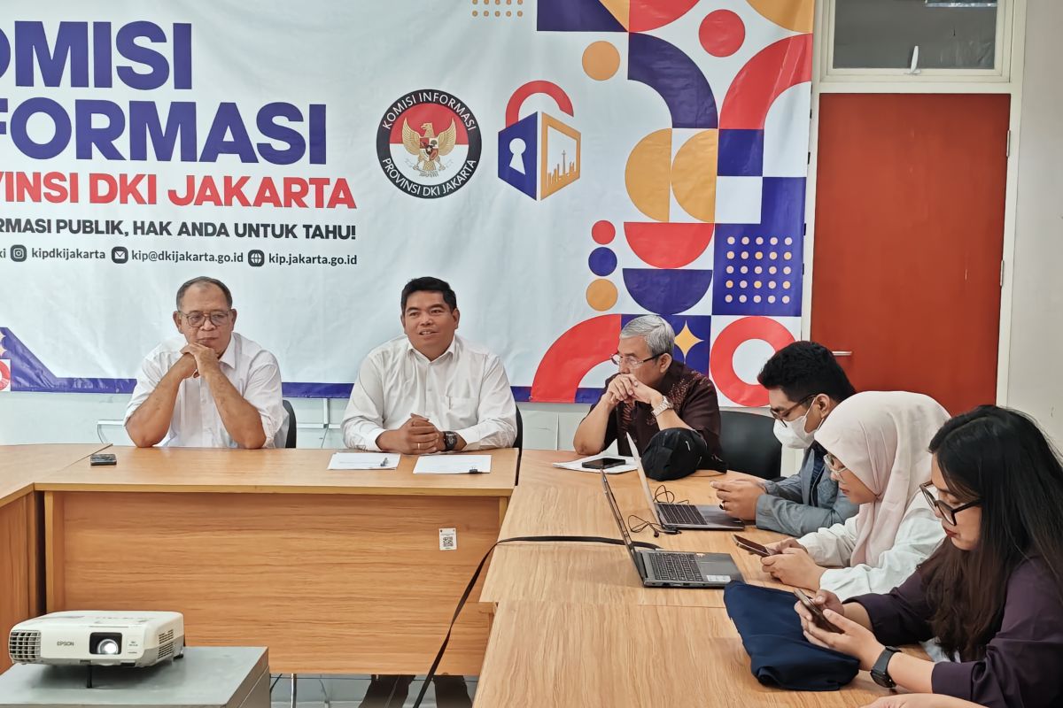 Jakarta Information Commission Shares E-Monitoring Strategies with North Sumatra Counterpart