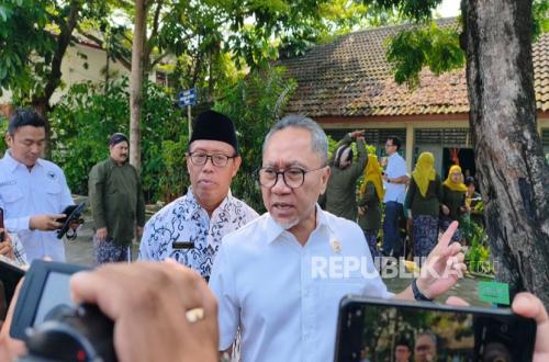 Zulhas: The 'Red and White' Village Cooperative is Not a Supermarket