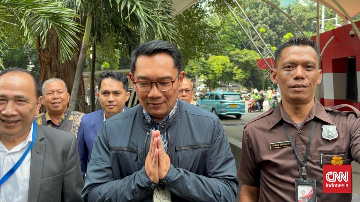 Religious Court Rules Arkana as Ridwan Kamil's Child