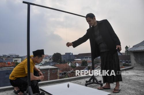 Rashdul Qiblat Phenomenon Becomes Momentum to Align Qibla Direction of Places of Worship