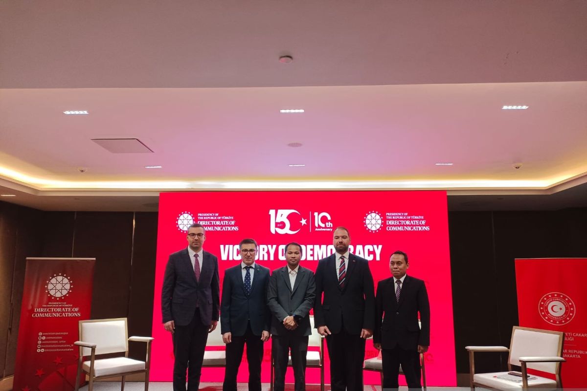 Turkish Ambassador Stresses Importance of Democracy on Coup Anniversary