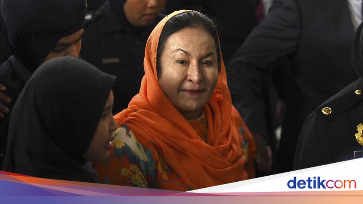 Najib Razak's Wife Rosmah Mansor Sues Comedian Harith Iskander for Defamation