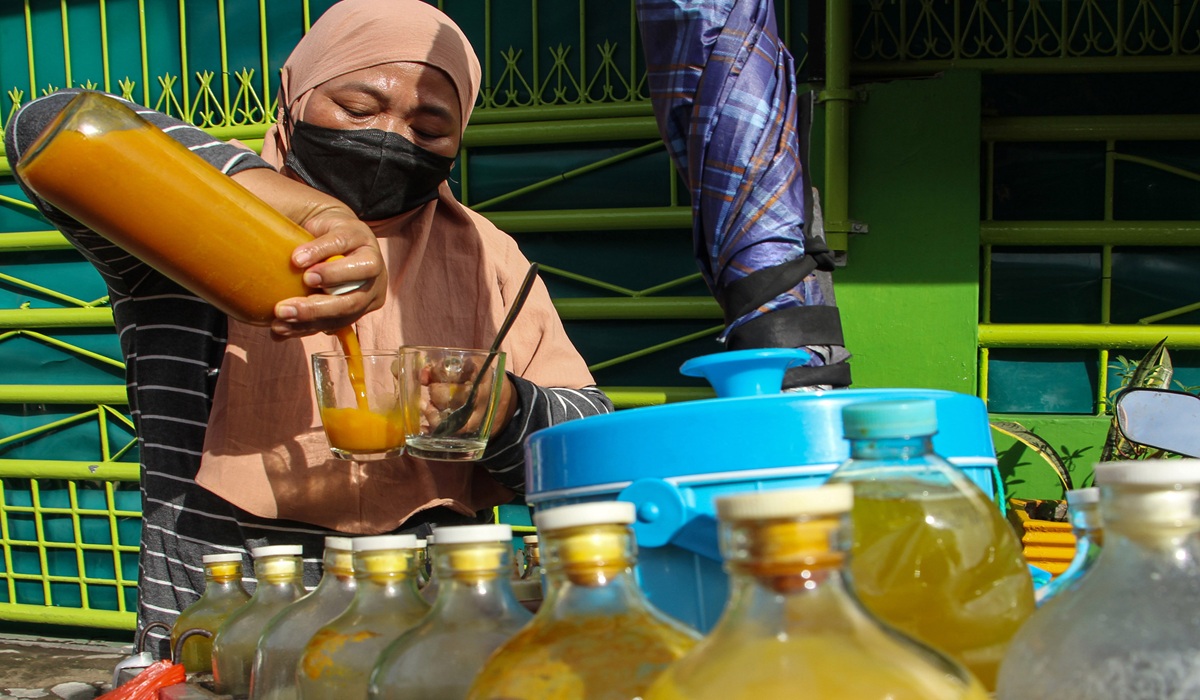 Beware of Herbal Drinks Containing Medicinal Chemicals: Tips to Avoid Dangerous Instant Effects