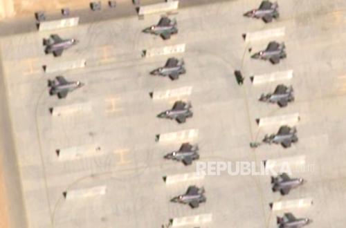 Iran Strikes US Military Assets in Kuwait and Jordan