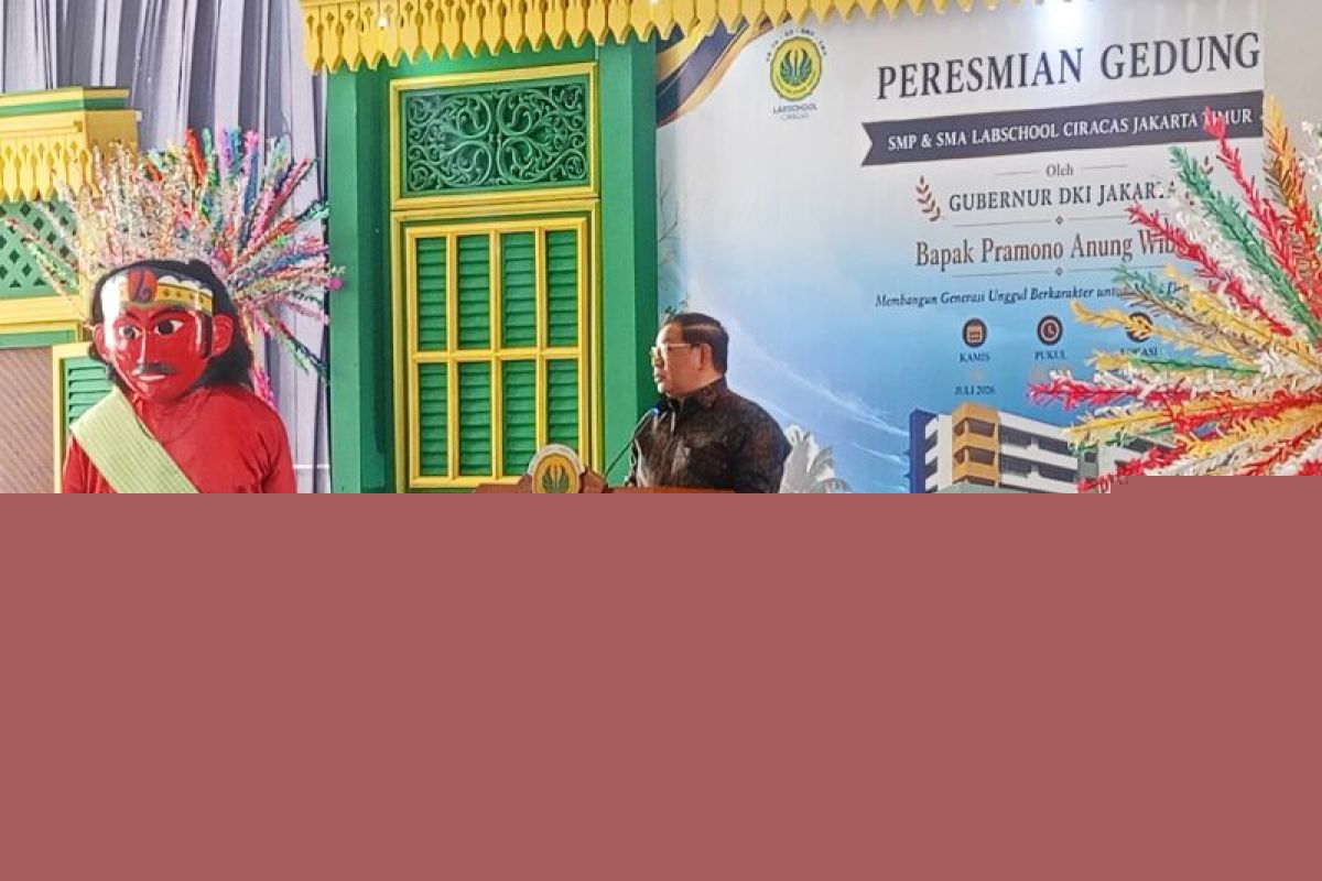 Jakarta expands KJMU scholarship to cover postgraduate studies