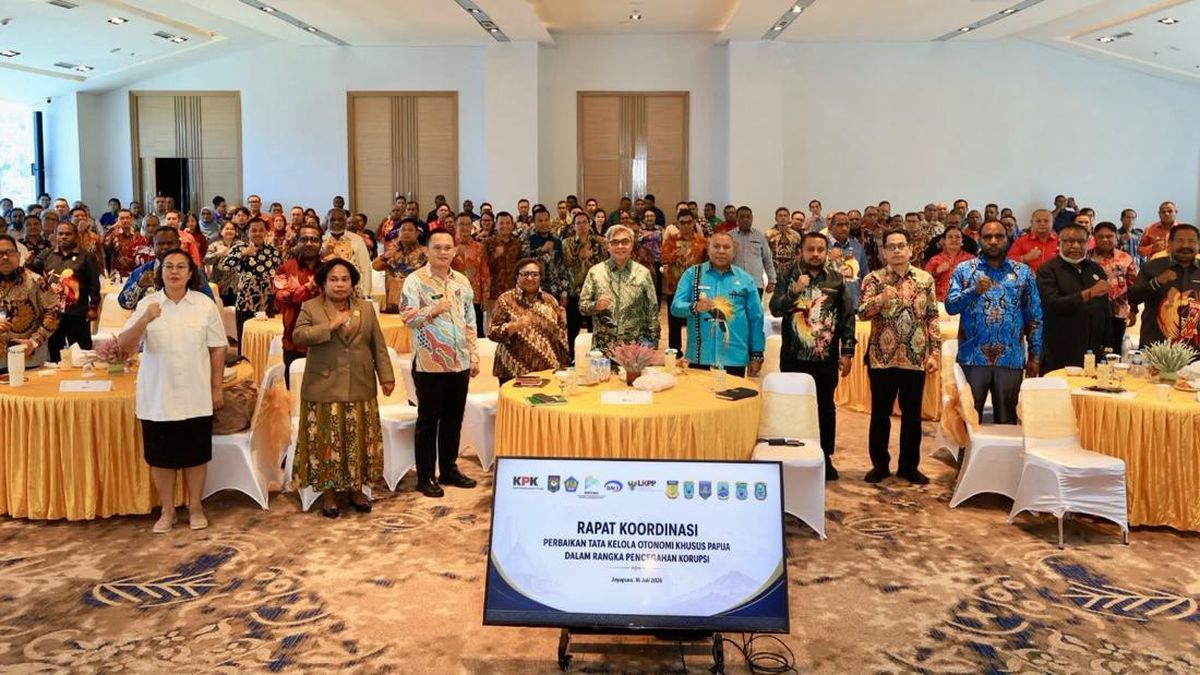 Deputy Home Minister Says Improving Papua Special Autonomy Fund Governance is a Priority