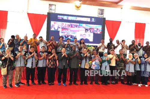 46 UNJ Professors Venture into Remote Mappi to Boost Competence of 1,000 Teachers