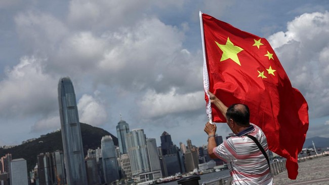 Warning: Bad News from China as Household Debt Defaults Hit Record High