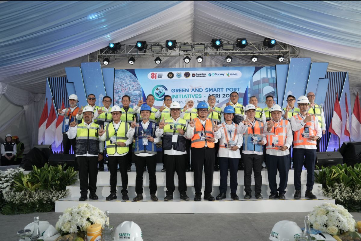 Pelindo Petikemas Wins Two GSPI ASRI 2026 Awards for Green and Smart Ports
