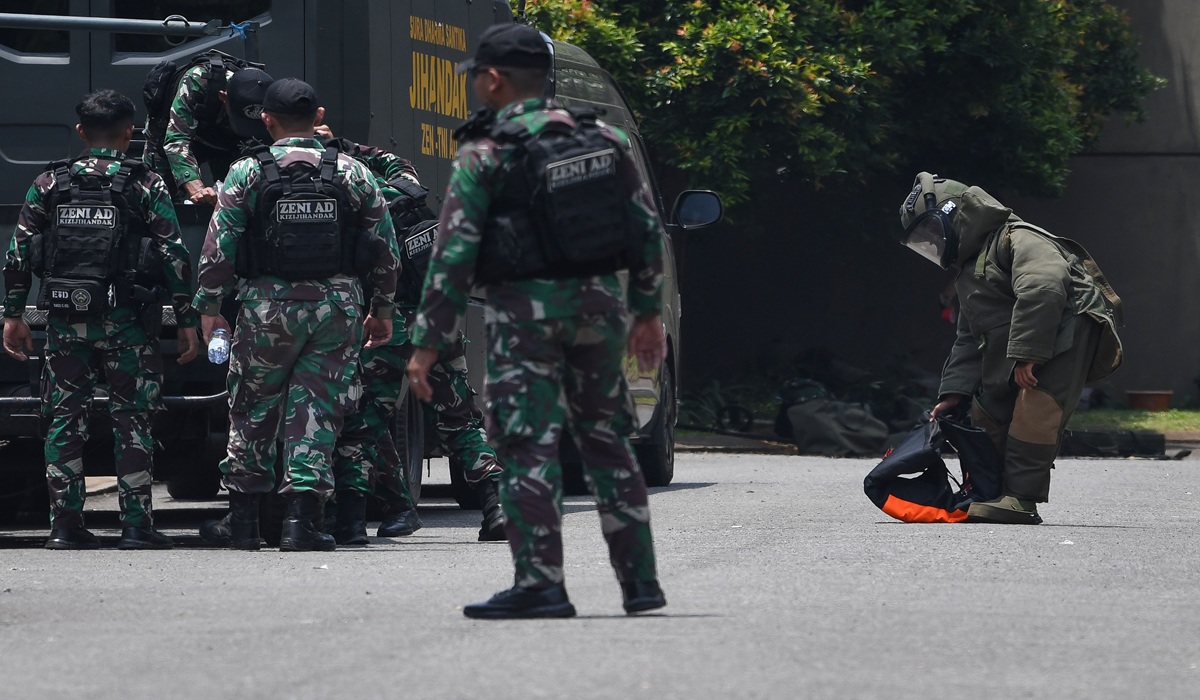 One Soldier Killed in Ammunition Depot Explosion in Madiun