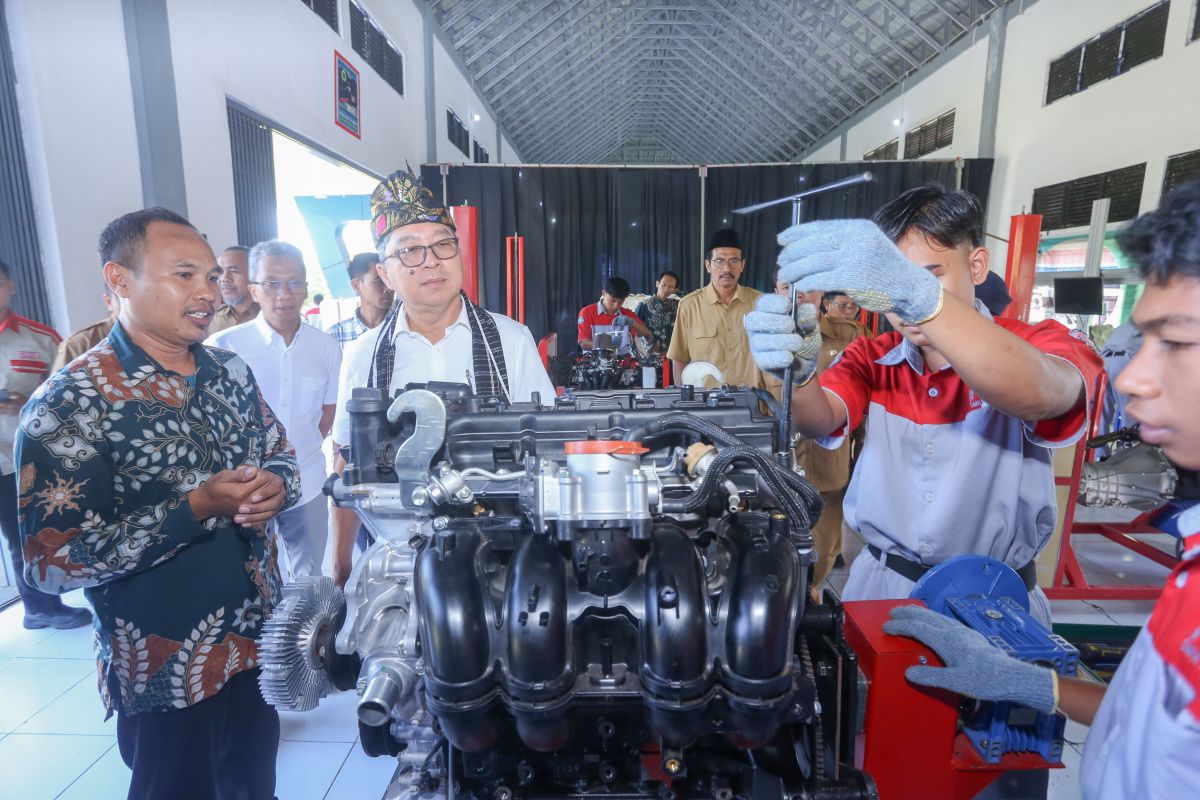 Toyota expands vocational school development programme reach