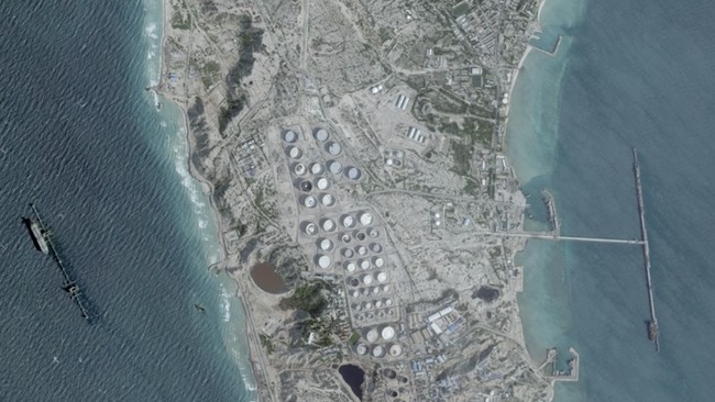 US Invasion Scenario Debated: Could Trump Seize This Iranian Island?