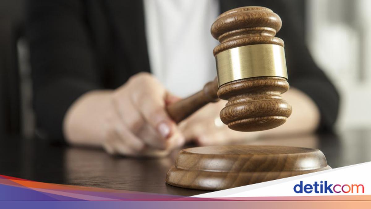 Former Student Who Stole Chromebooks from Denpasar Elementary Schools Faces 2.5-Year Prison Sentence