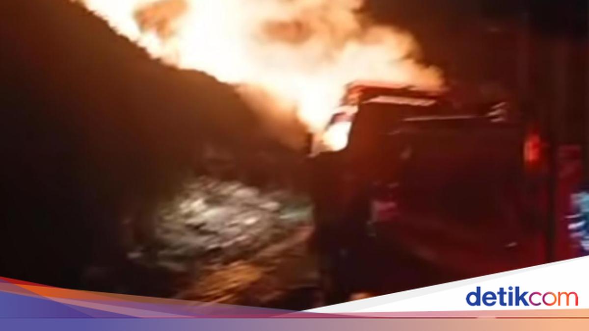 Fire at Depok's Cipayung Landfill Extinguished, Cooling Operations Underway