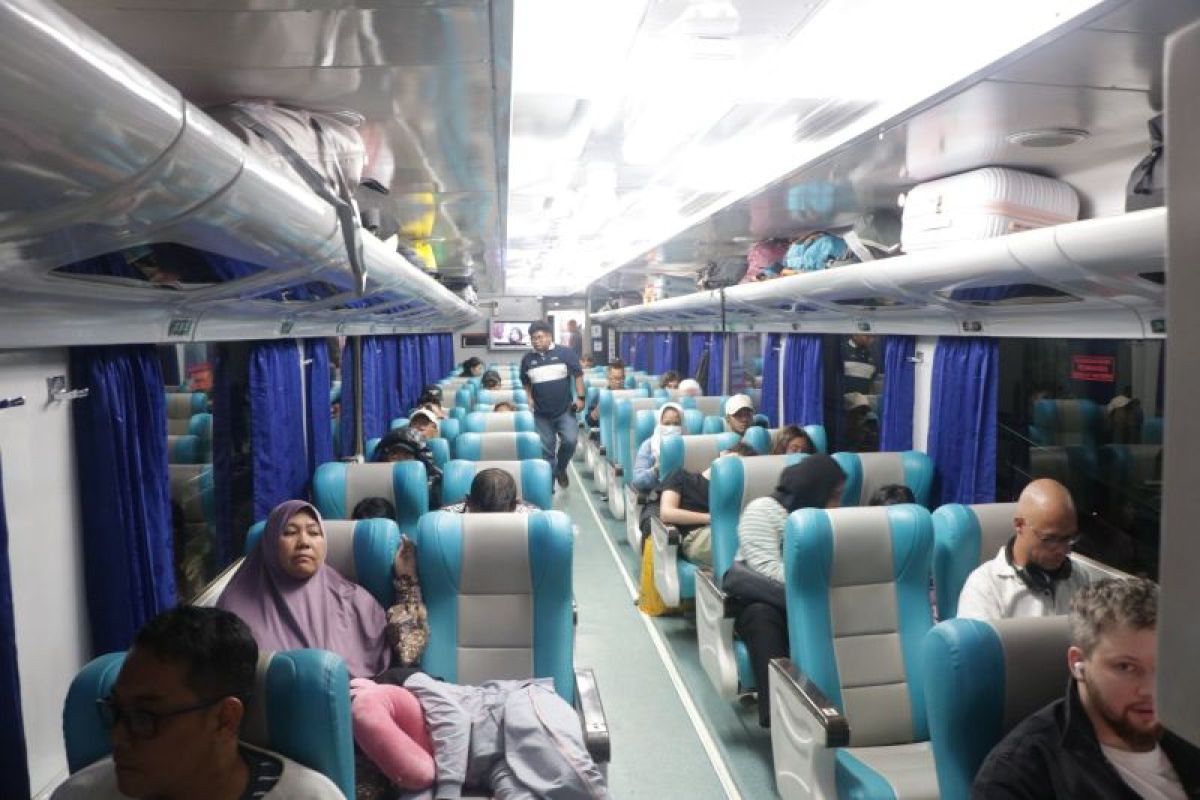 How to get a 20 per cent train ticket discount for senior citizens