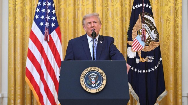 Trump Accuses China of Election Interference, US Intelligence Says Otherwise