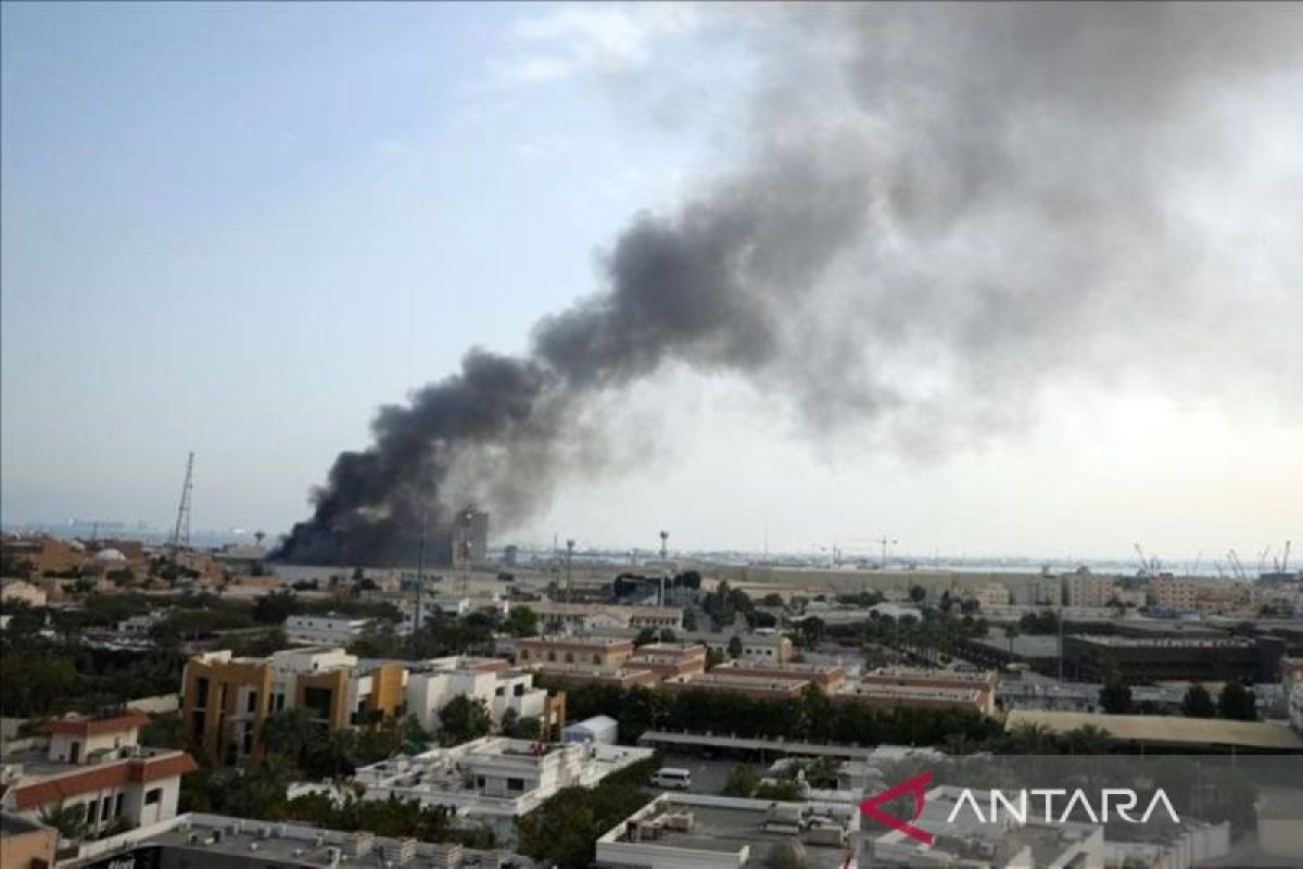 Iran Accuses US of War Crimes for Targeting Civilian Infrastructure