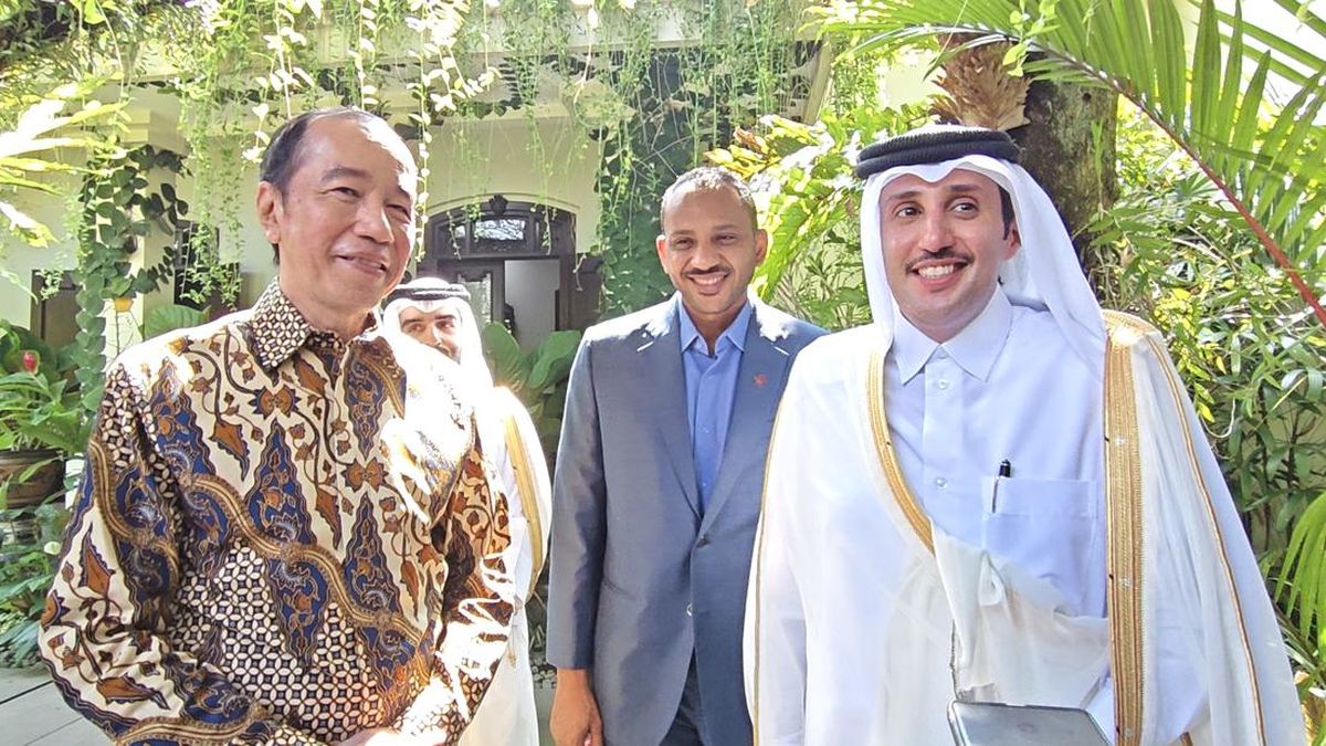 New Qatari Ambassador Sultan bin Mubarak Visits Jokowi in Solo